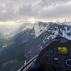 Verortung via Georeferenzierung der Kamera: Aufgenommen in der Nähe von Gemeinde Turnau, Österreich in 1800 Meter